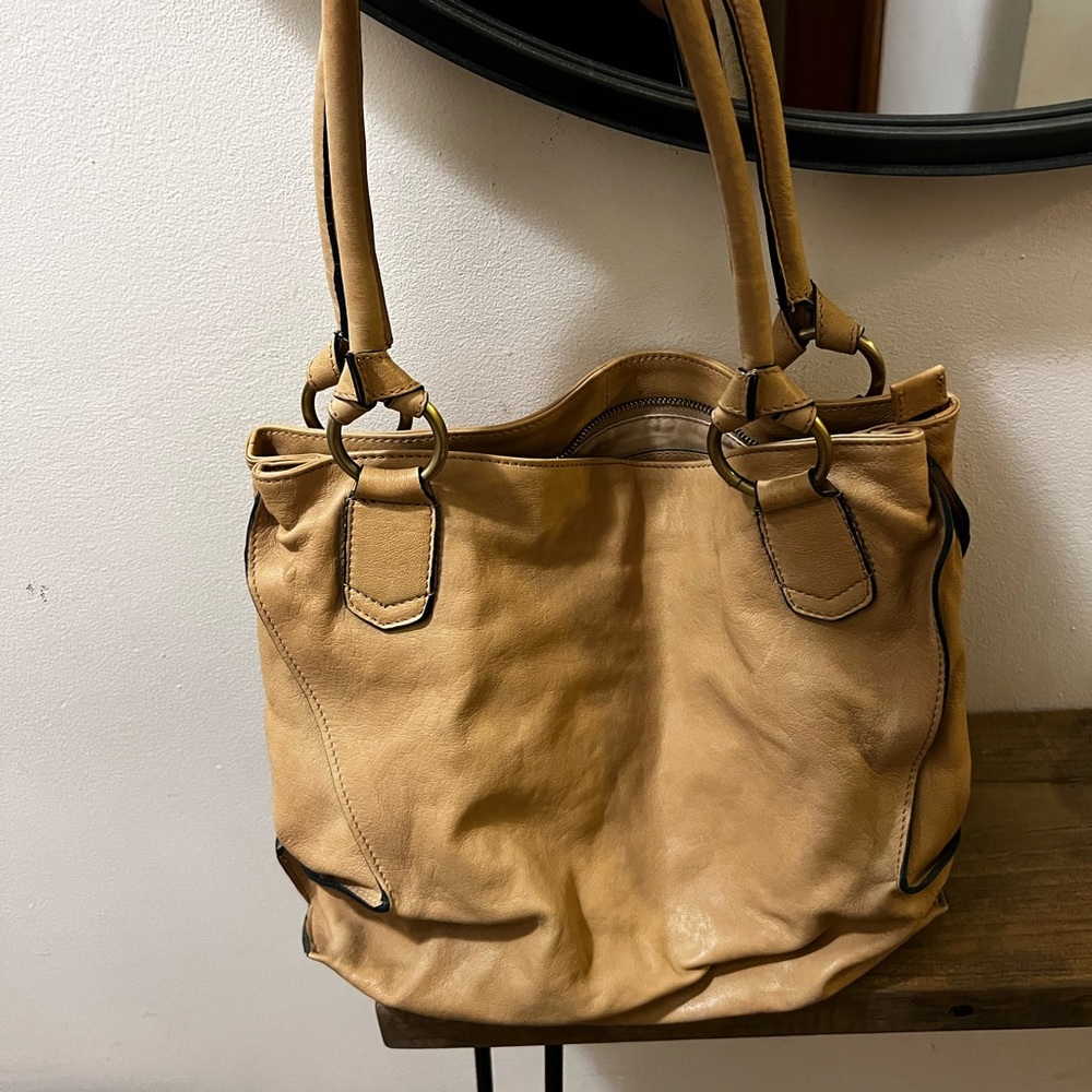 Sundance shoulder bag